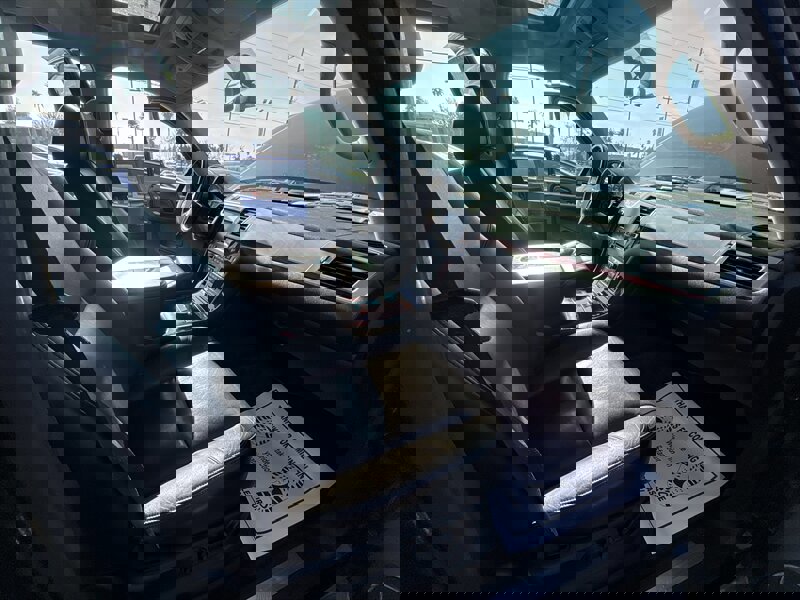 Used 2009 Cadillac Escalade ESV AWD image 22