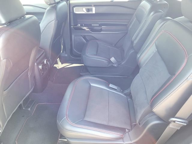 Used 2023 Ford Explorer ST-Line w/ Class IV Trailer Tow Package AWD/4WD image 13