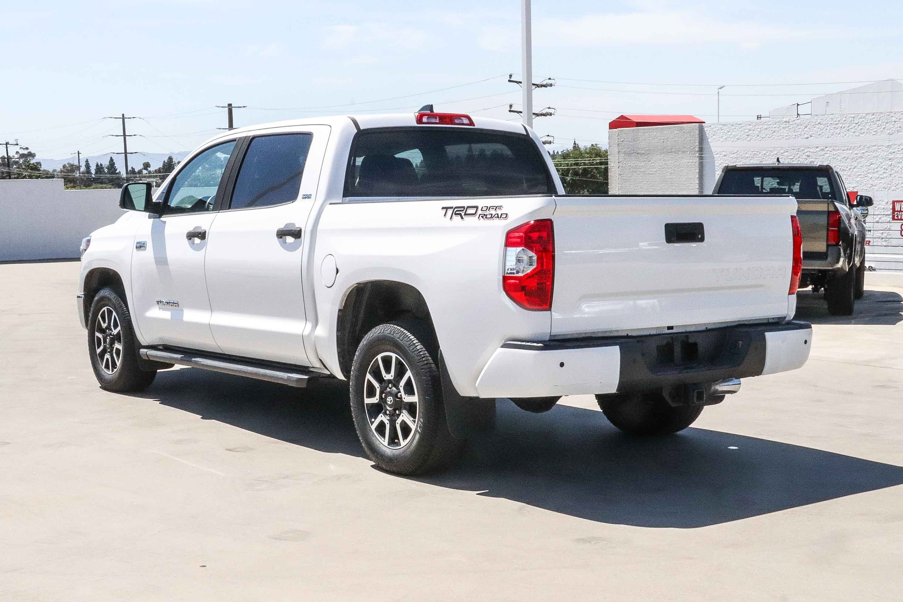 Certified 2020 Toyota Tundra SR5 w/ TRD Off-Road Plus Package image 5