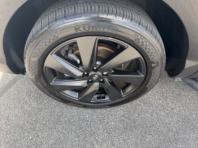 Certified 2024 Hyundai Santa Cruz Night AWD/4WD image 41