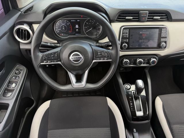 Used 2021 Nissan Versa SV image 12