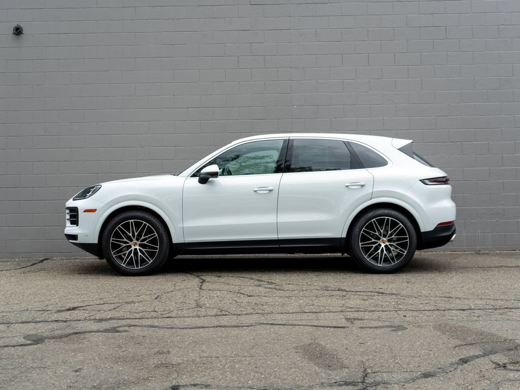 New 2026 Porsche Cayenne AWD/4WD image 2