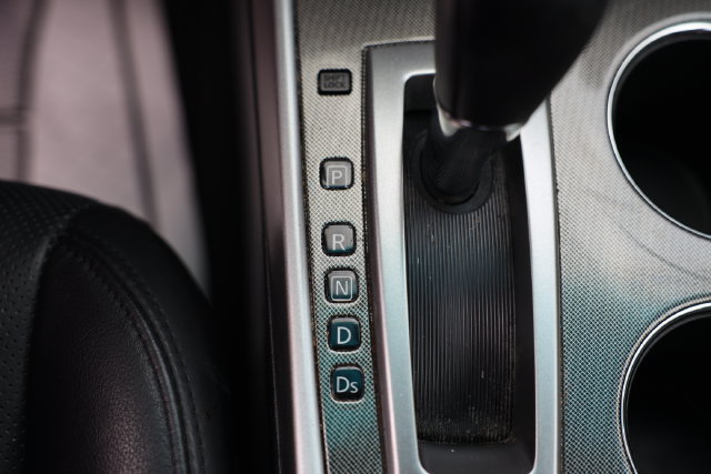 Used 2015 Nissan Altima 3.5 SL FWD image 29