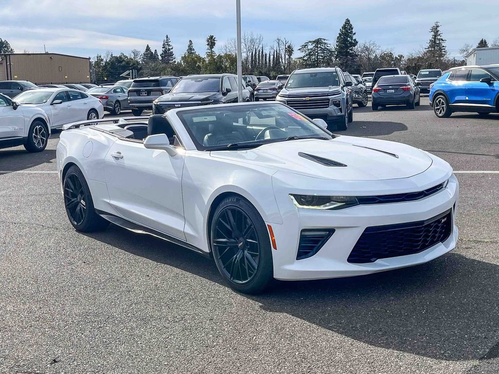Used 2018 Chevrolet Camaro SS w/ LPO, Ground Effects Package image 14