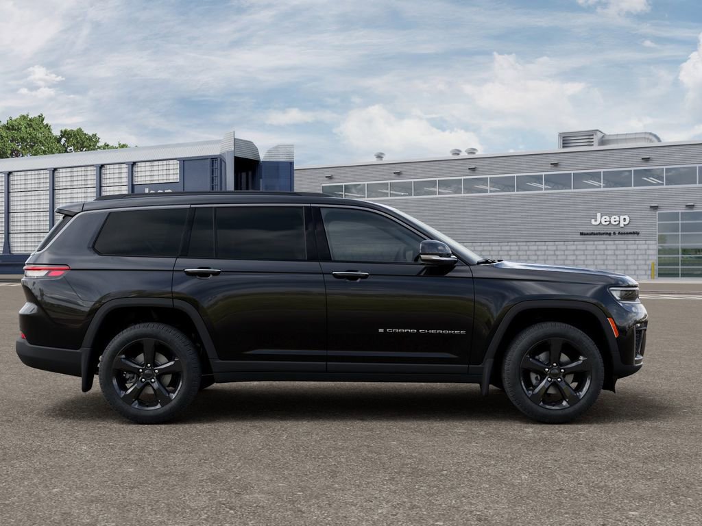 New 2026 Jeep Grand Cherokee L Limited w/ Limited Altitude Package AWD/4WD image 21