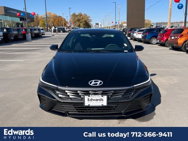 New 2025 Hyundai Elantra Sport image 2