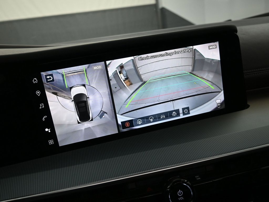 Used 2025 Nissan Murano Platinum w/ Cargo Package image 15