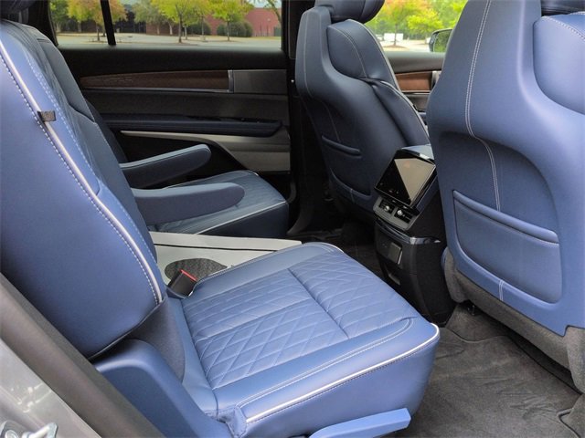 New 2026 Cadillac Vistiq Premium Luxury image 28