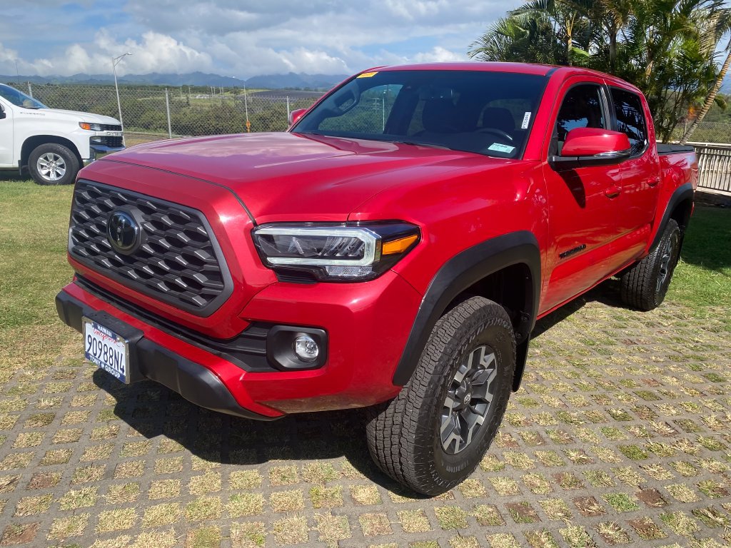 Used 2022 Toyota Tacoma TRD Off-Road w/ Technology Package AWD/4WD image 3