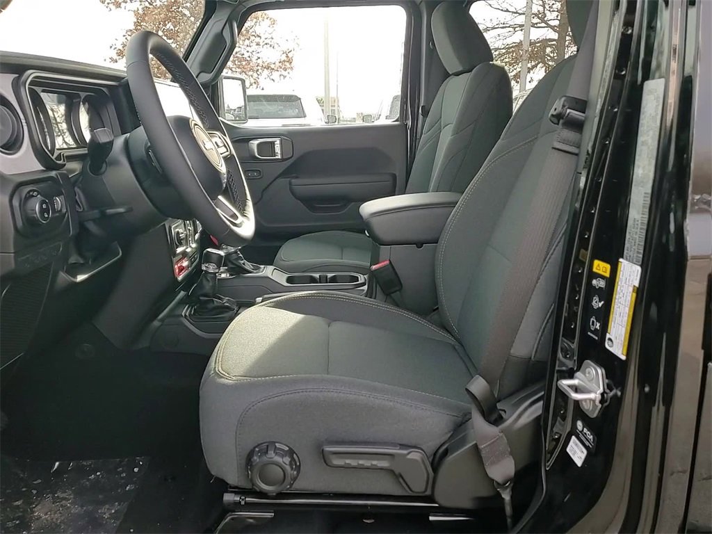 New 2026 Jeep Gladiator Willys image 11