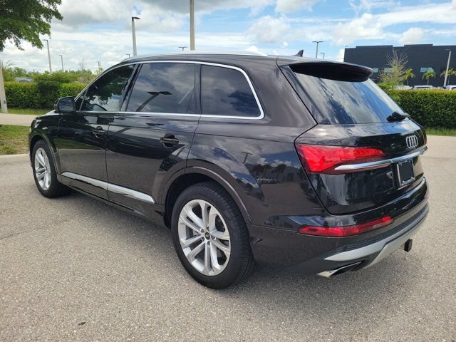 Certified 2025 Audi Q7 3.0T Prestige AWD/4WD image 5
