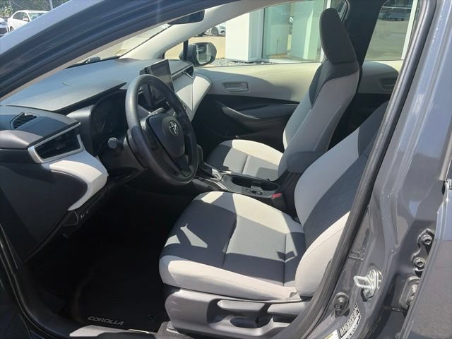 Used 2023 Toyota Corolla LE w/ Carpet Mat Package (TMS) FWD image 10