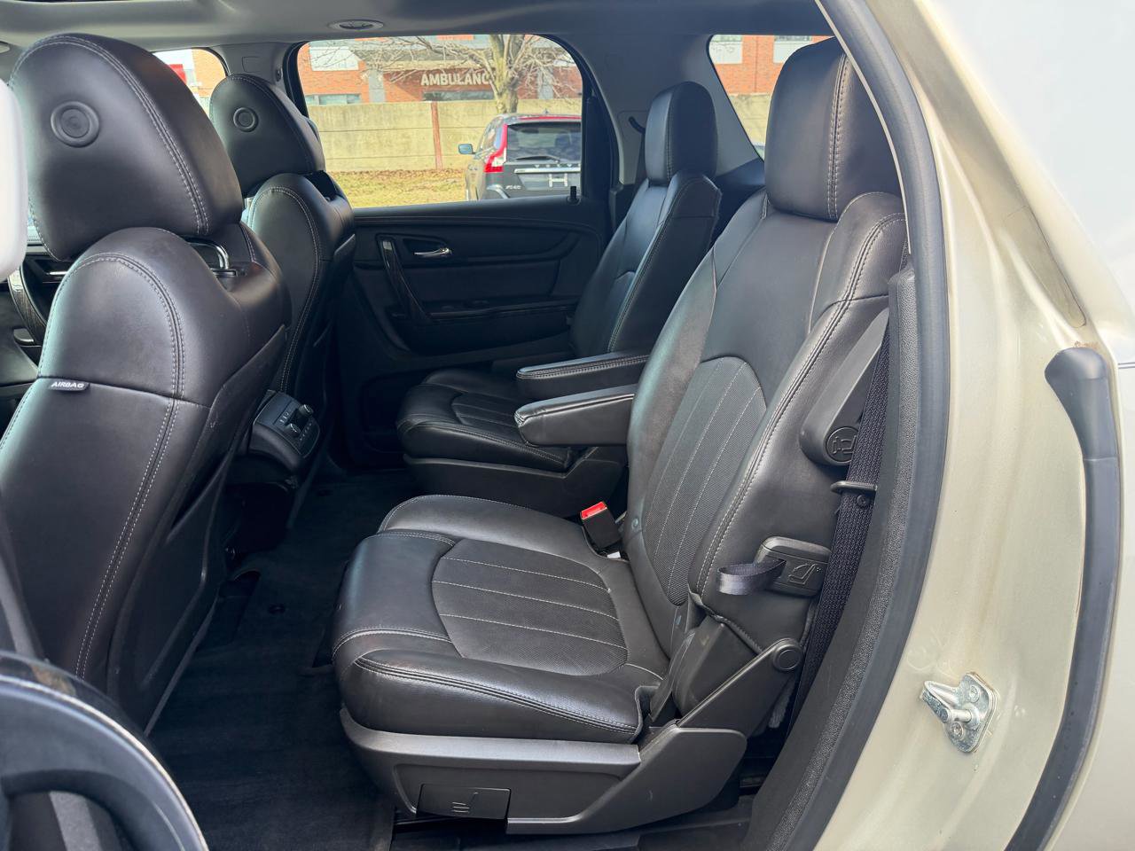 Used 2017 GMC Acadia Limited SLT AWD/4WD image 15