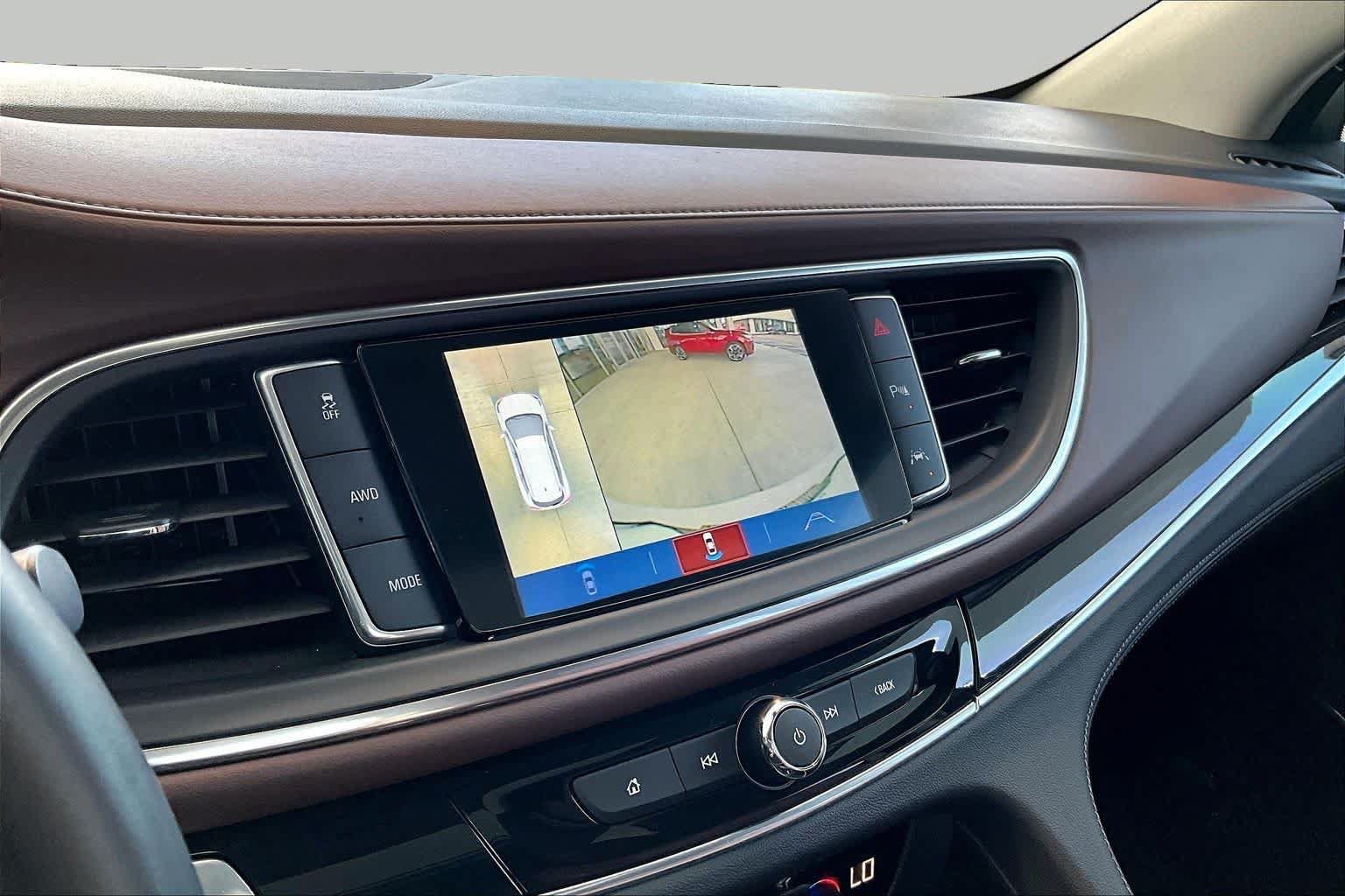 Used 2019 Buick Enclave Avenir w/ Avenir Technology Package AWD/4WD image 28