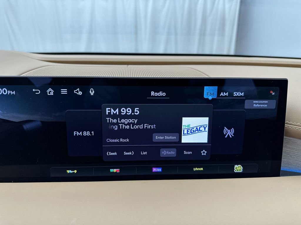 Used 2025 Genesis G80 2.5T Advanced image 16