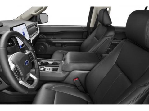 Used 2022 Ford Expedition XLT image 14
