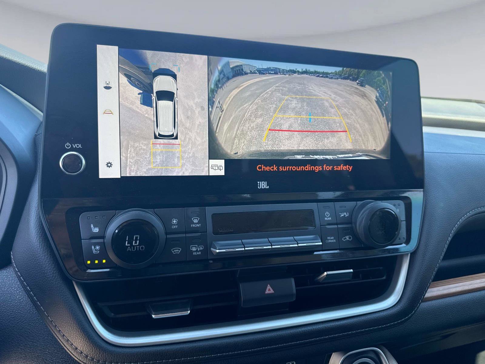 Used 2024 Toyota Grand Highlander Limited image 28