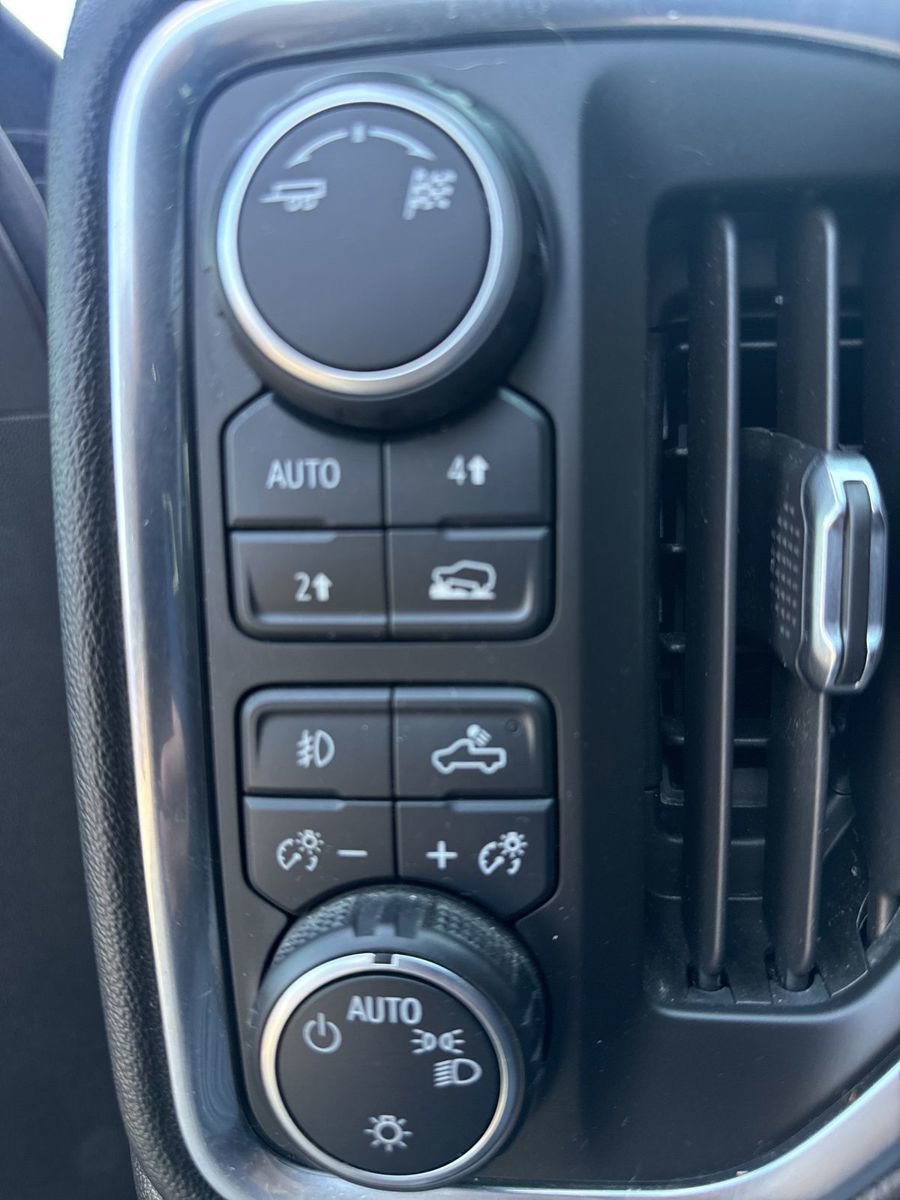 Used 2019 Chevrolet Silverado 1500 RST w/ All-Star Edition AWD/4WD image 18