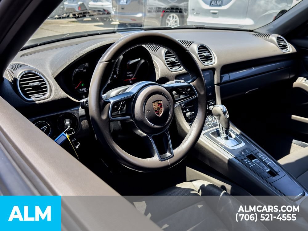Used 2019 Porsche 718 Boxster RWD image 17