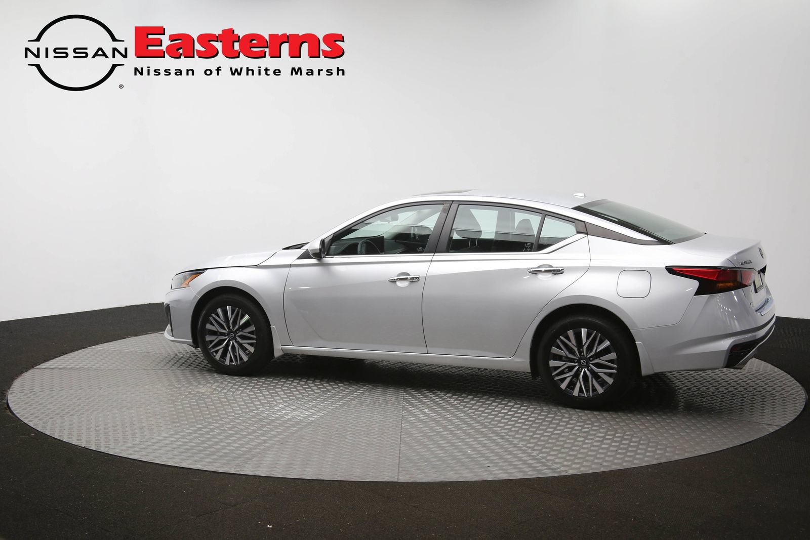 Used 2023 Nissan Altima 2.5 SV w/ SV Premium Package AWD/4WD image 63