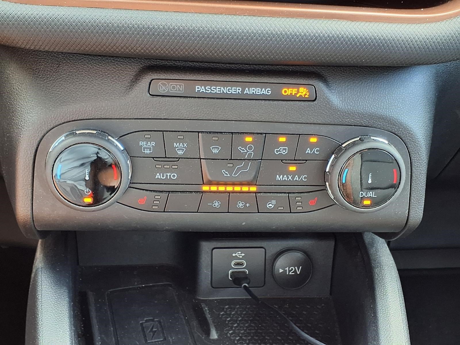 Certified 2024 Ford Bronco Sport Outer Banks w/ Tech Package AWD/4WD image 21