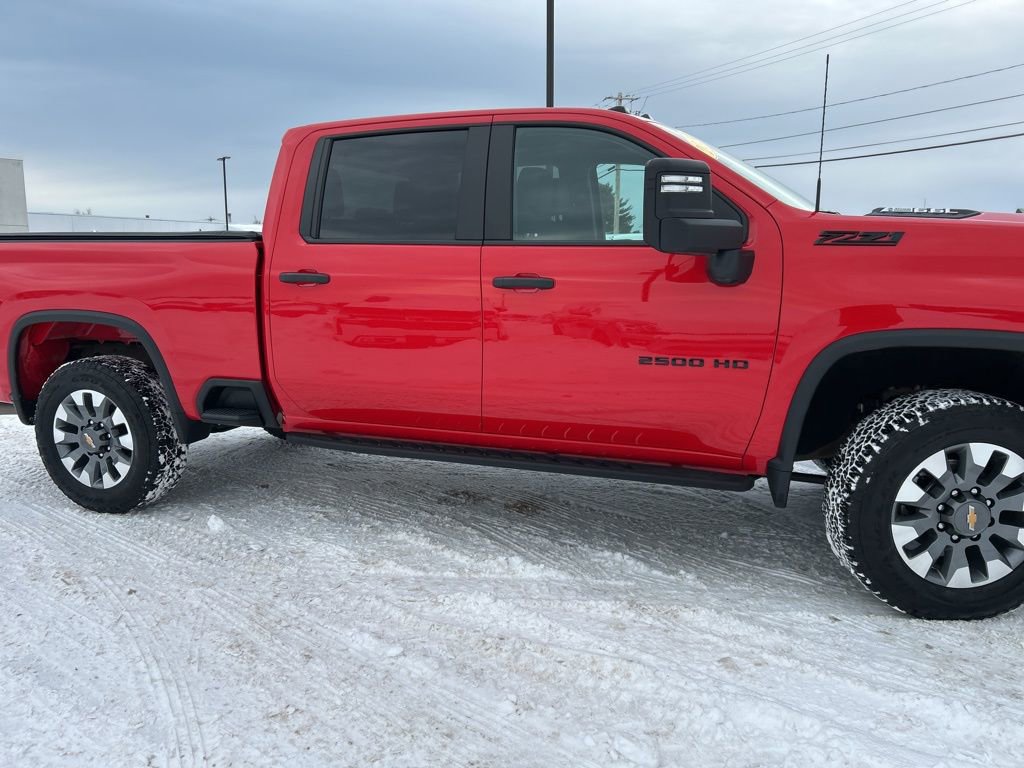 Used 2024 Chevrolet Silverado 2500 Custom w/ Custom Value Package image 8