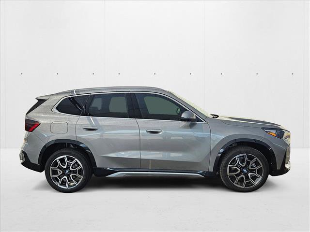 Used 2025 BMW X1 xDrive28i image 4