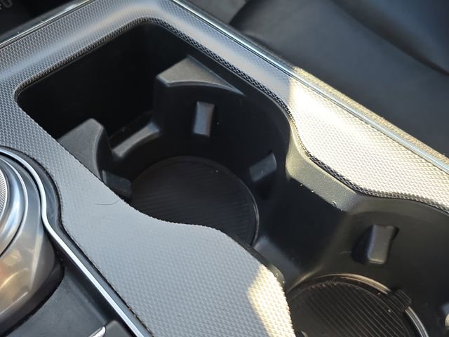 Used 2021 Ford Edge Titanium image 26