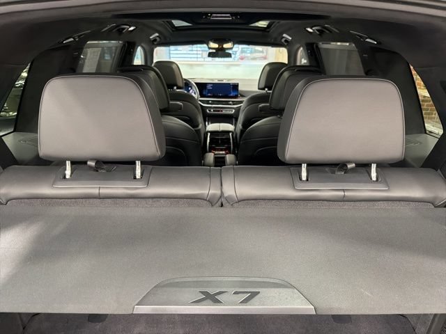 Used 2024 BMW X7 xDrive40i w/ Executive Package AWD/4WD image 43