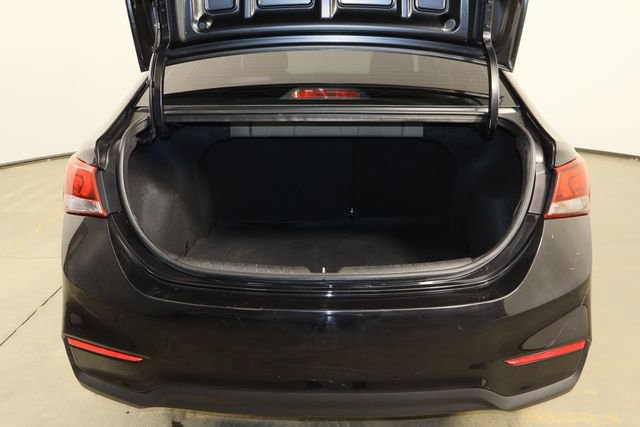 Used 2022 Hyundai Accent Limited image 18