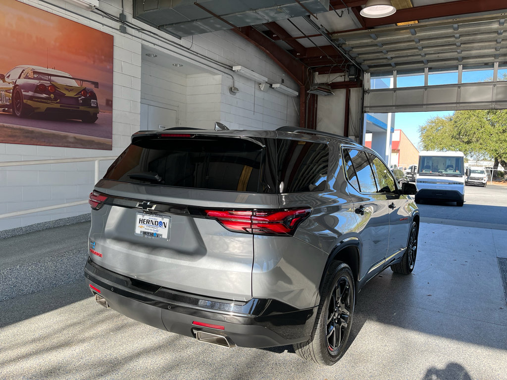 Used 2023 Chevrolet Traverse Premier w/ Redline Edition image 11