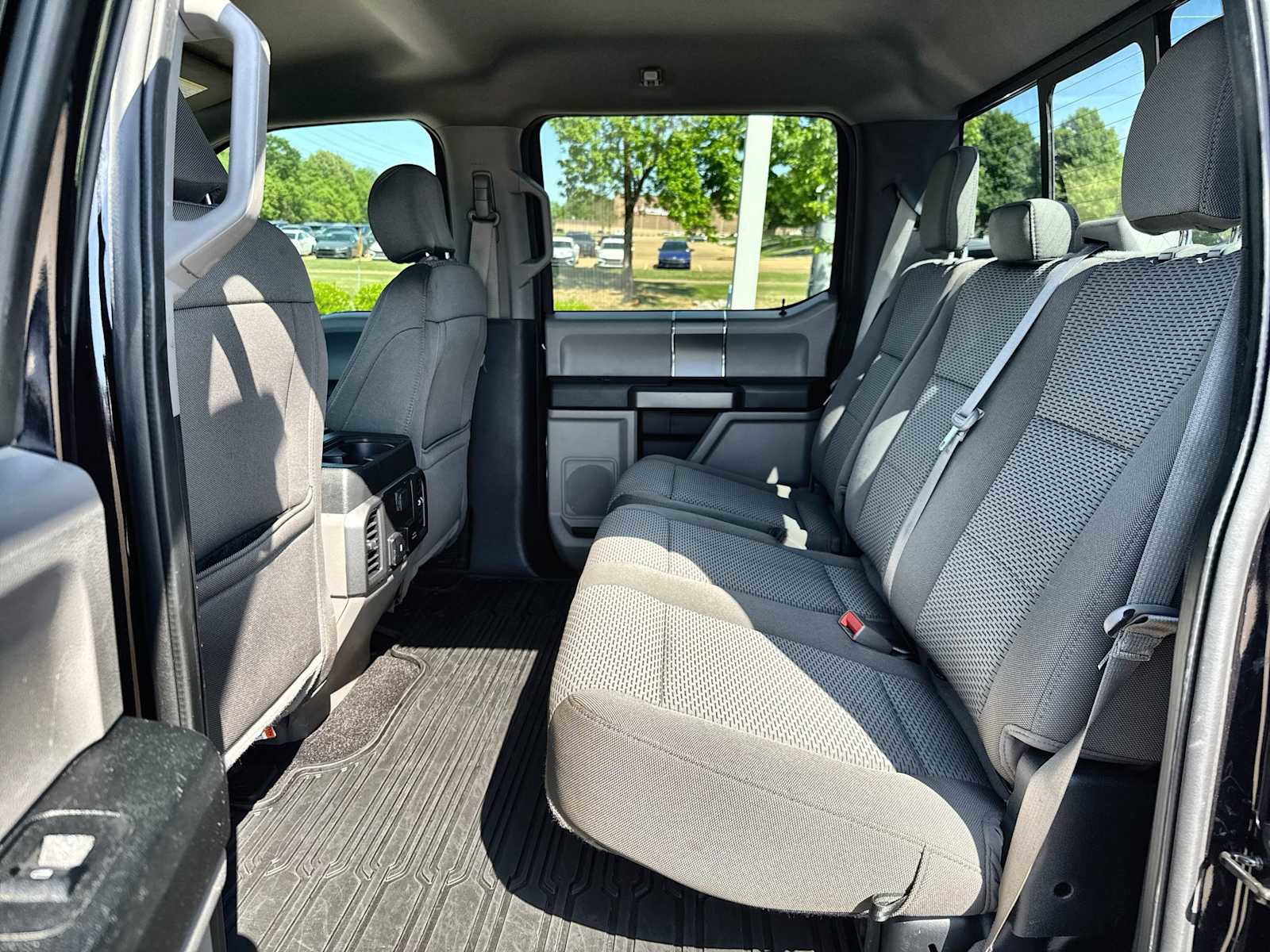 Used 2020 Ford F150 XLT w/ Equipment Group 302A Luxury image 4