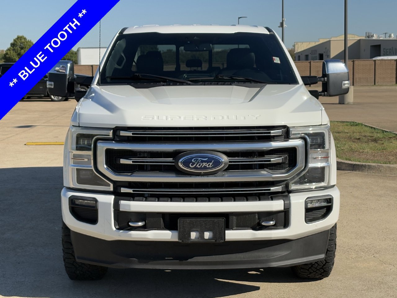 Used 2022 Ford F350 Platinum w/ FX4 Off-Road Package AWD/4WD image 9