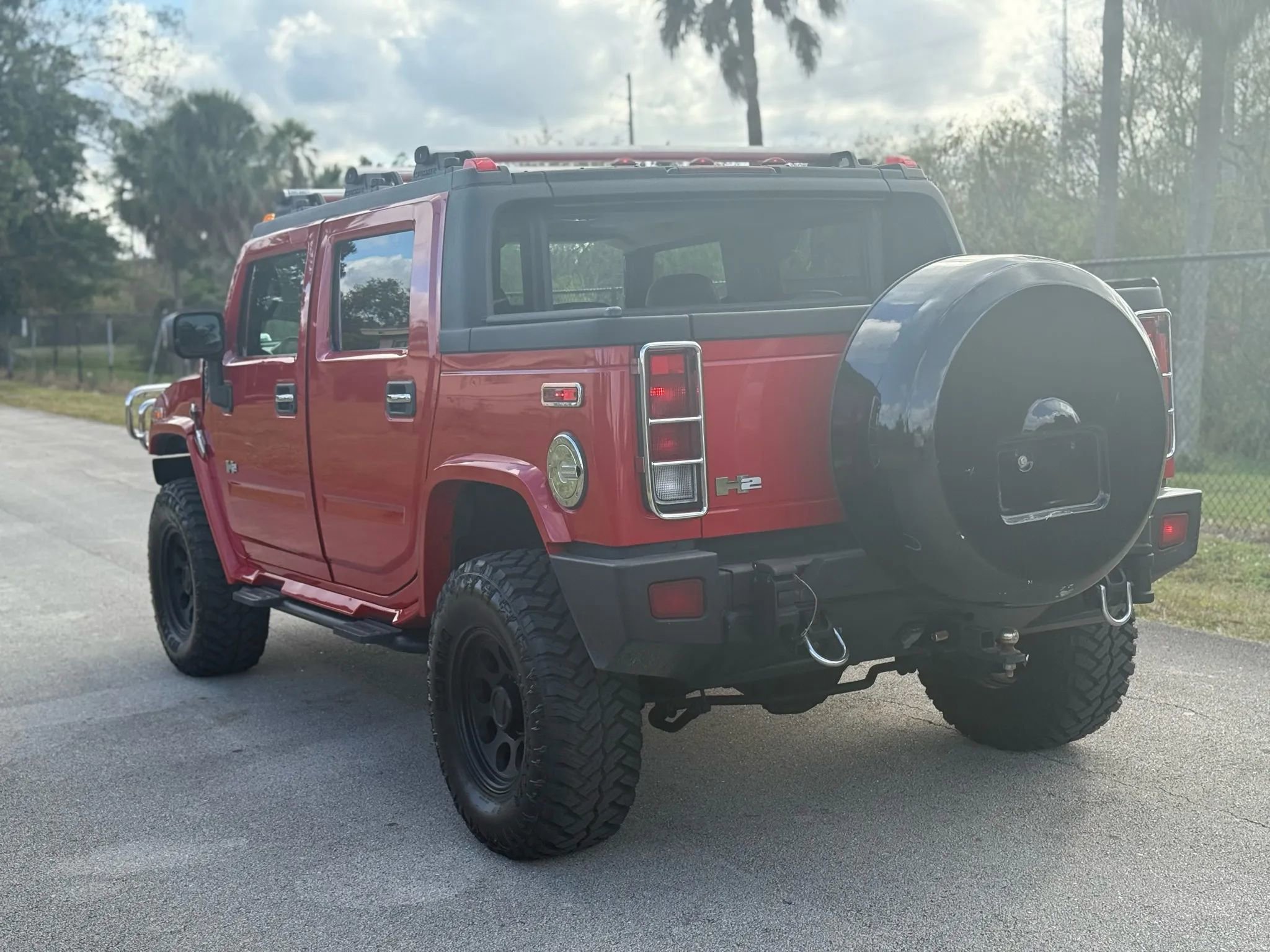 Used 2007 HUMMER H2 SUT w/ Special Edition image 5