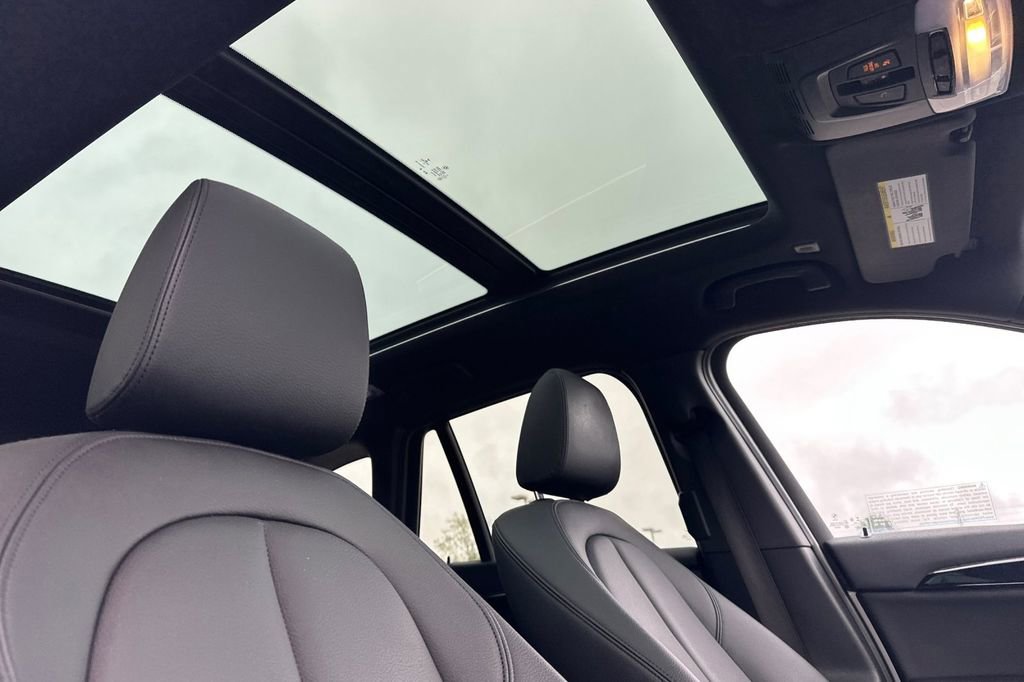 Used 2022 BMW X1 xDrive28i w/ Convenience Package image 19