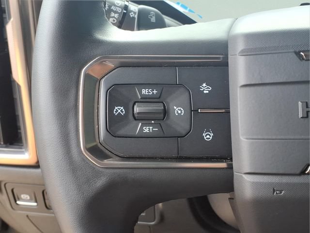Used 2025 GMC Hummer EV 2X w/ LPO, Sport Package AWD/4WD image 13