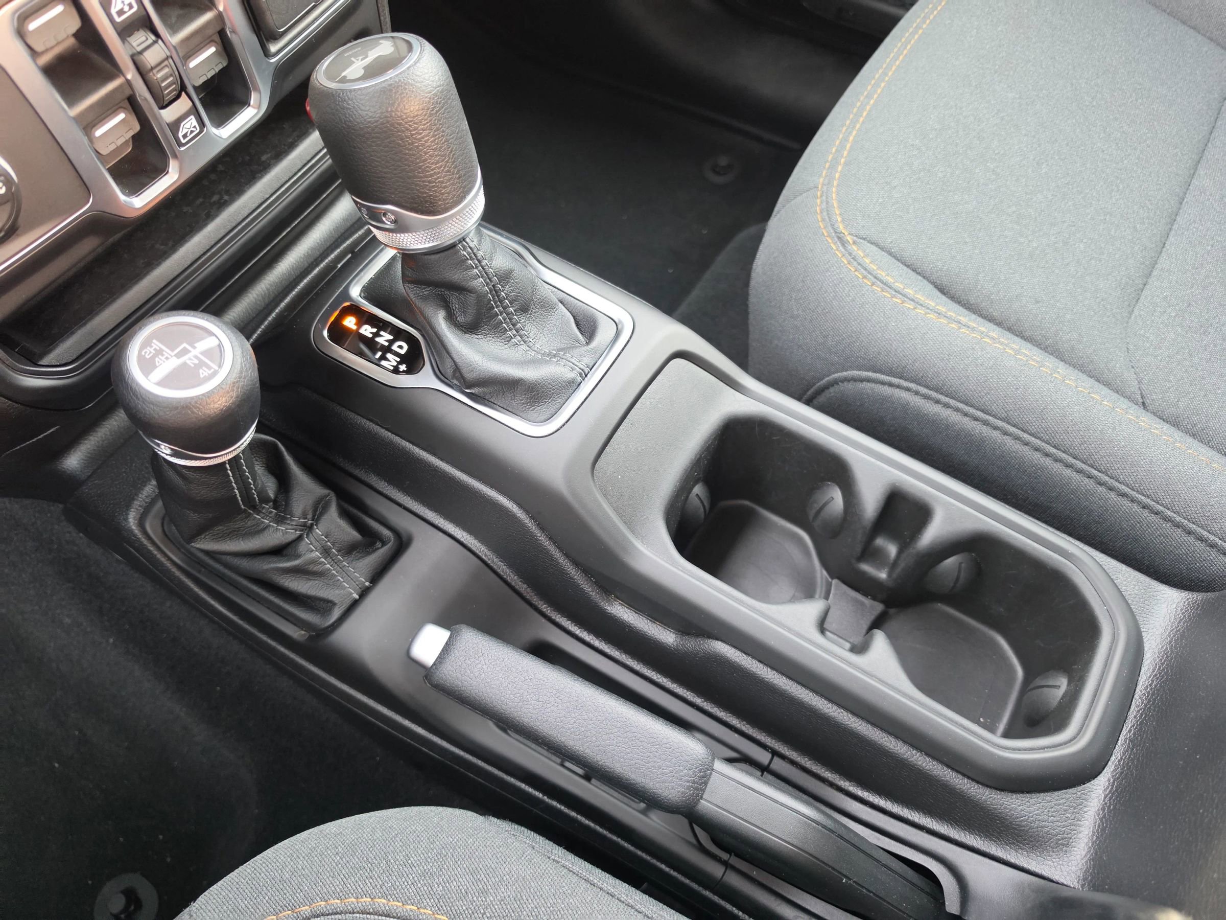 Used 2026 Jeep Wrangler Unlimited Sport image 24