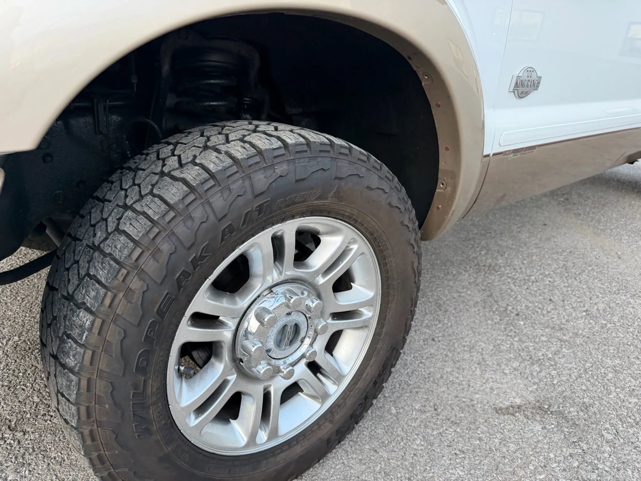 Used 2012 Ford F350 King Ranch image 5