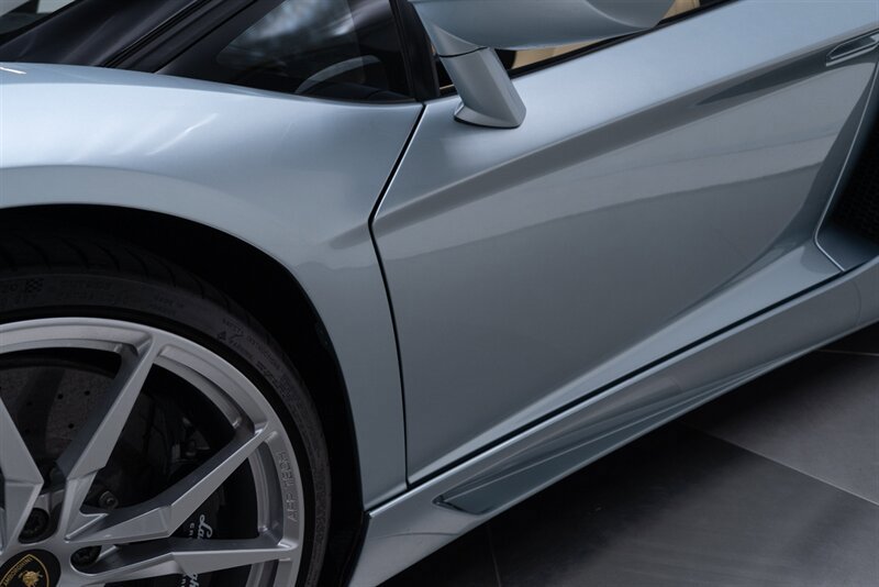 Used 2013 Lamborghini Aventador LP 700-4 AWD/4WD image 41