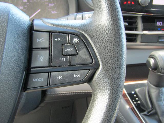 Used 2022 Toyota Sienna LE AWD/4WD image 27