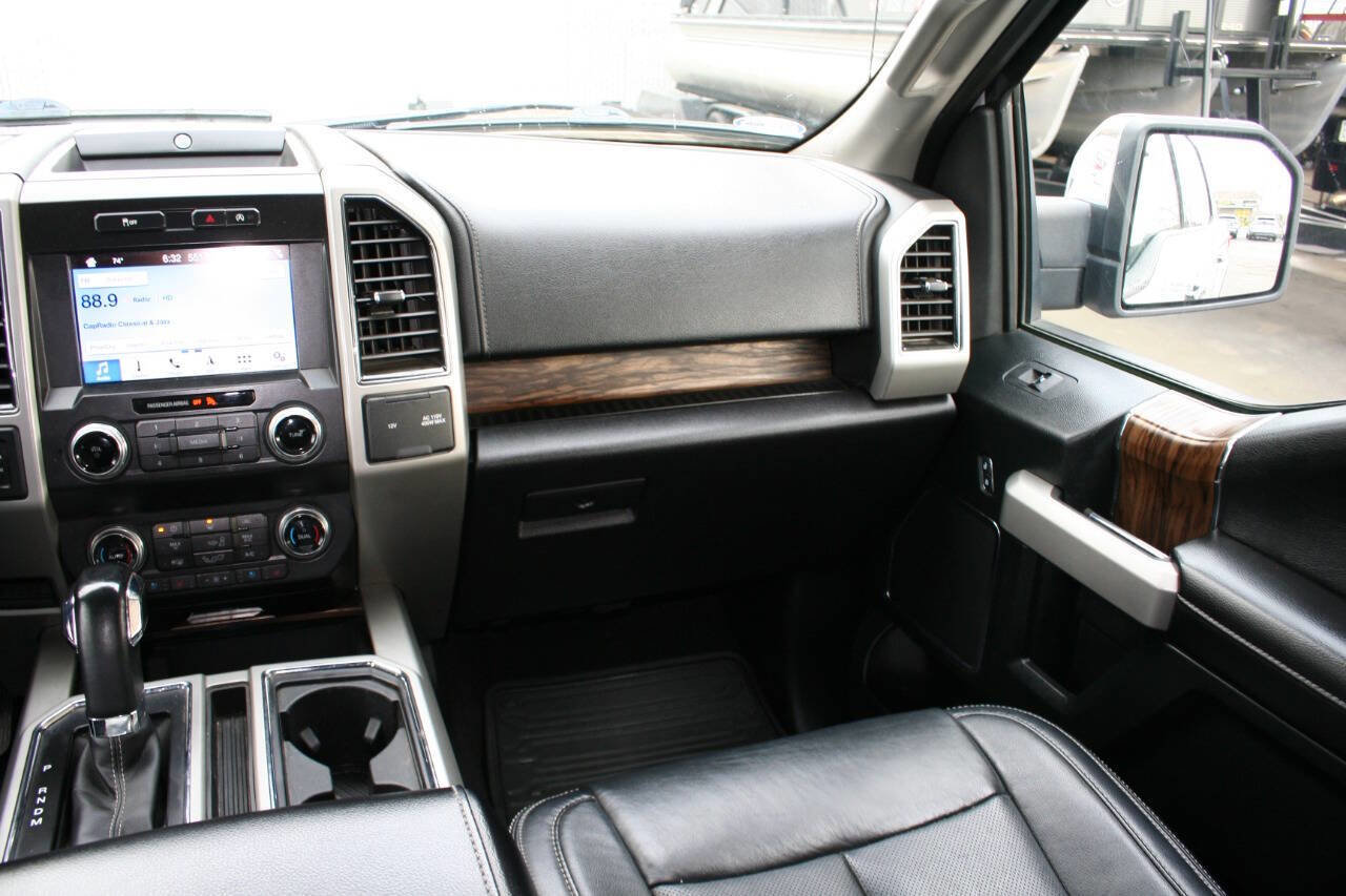 Used 2019 Ford F150 Lariat w/ Equipment Group 502A Luxury AWD/4WD image 24