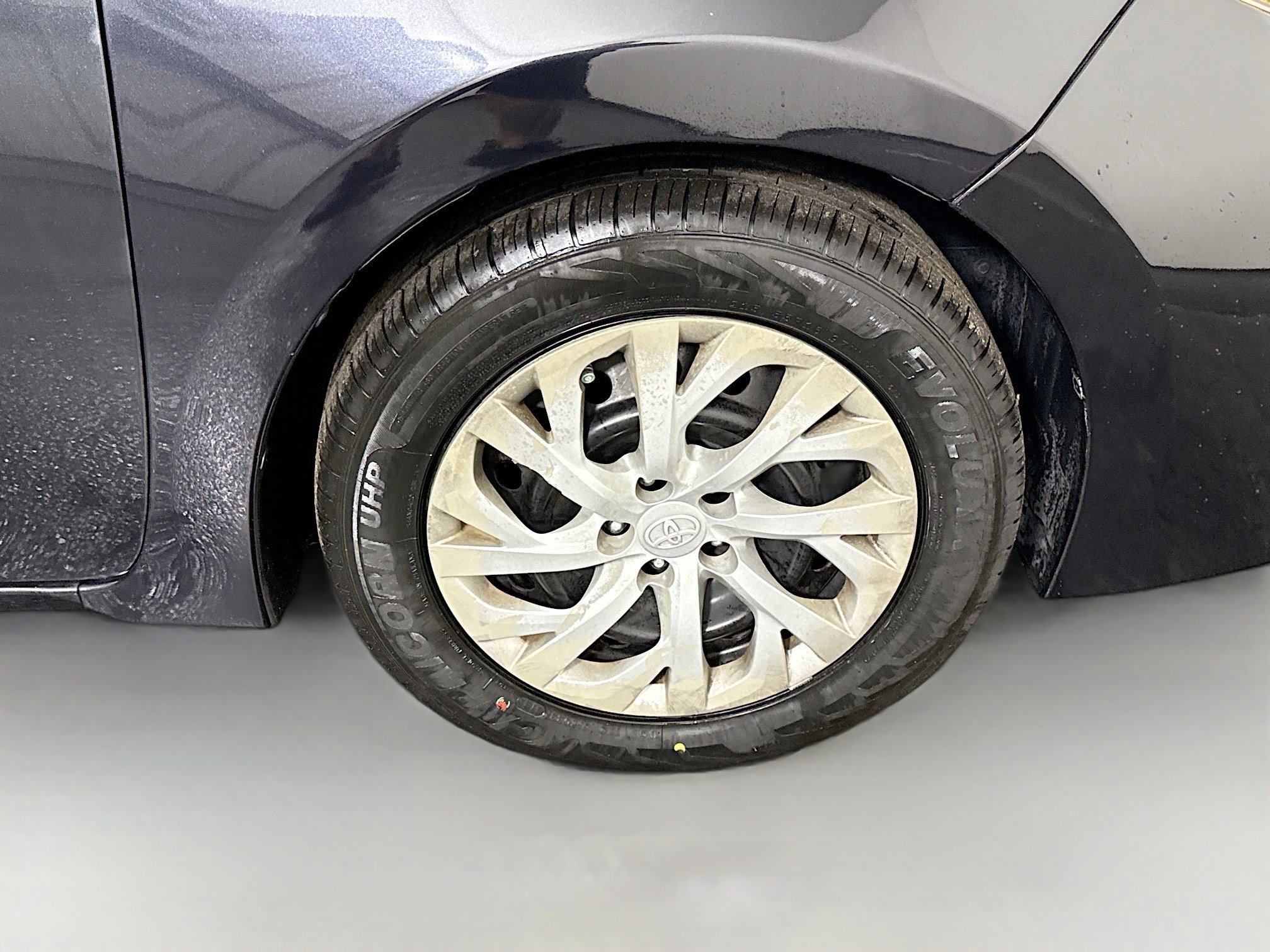 Used 2018 Toyota Corolla L image 31