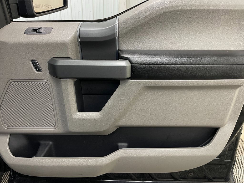Used 2018 Ford F150 XLT w/ Equipment Group 302A Luxury image 43