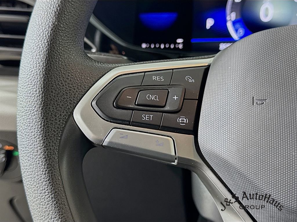 Used 2022 Volkswagen Taos S image 13