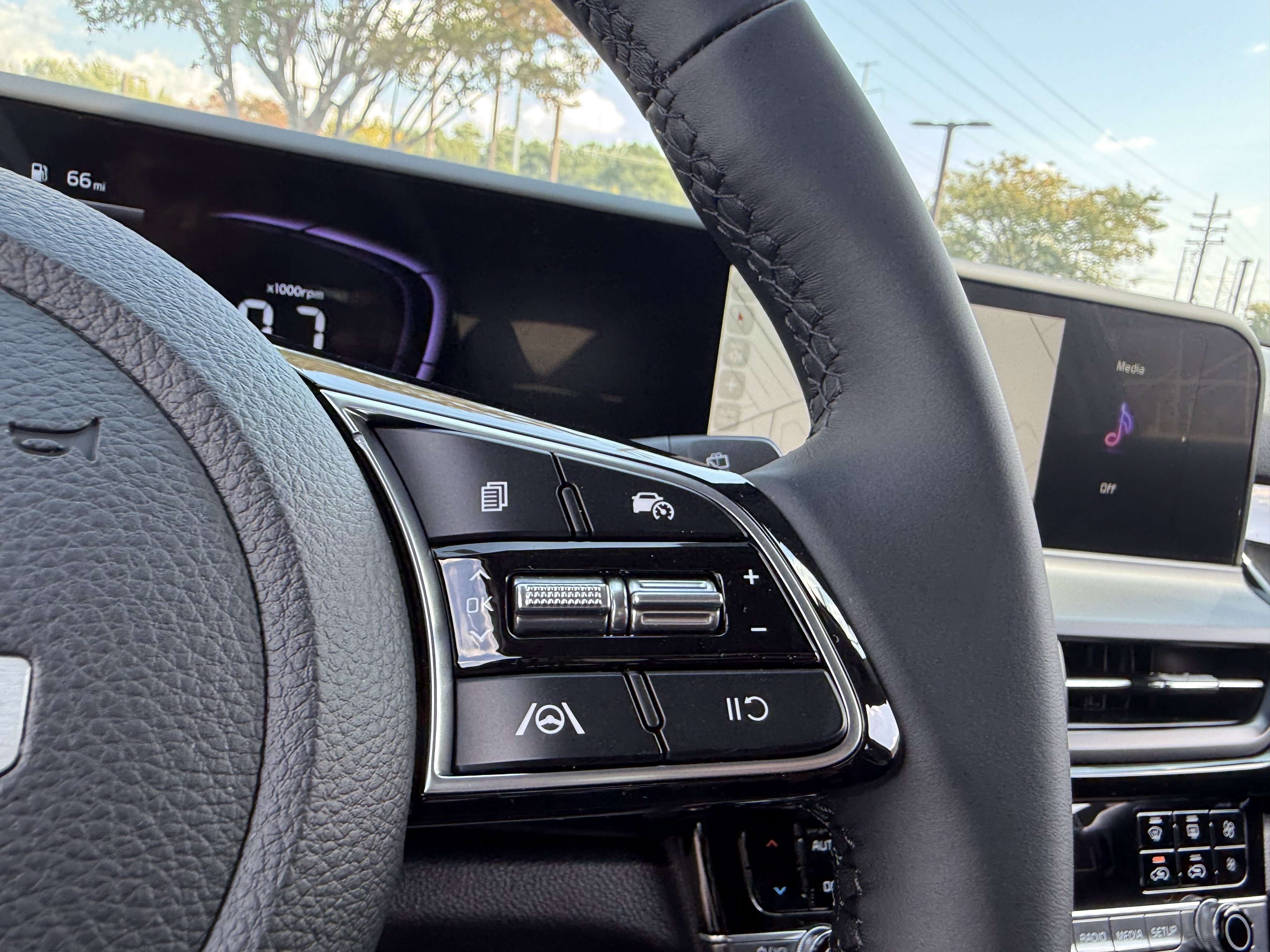 New 2026 Kia Seltos S image 25