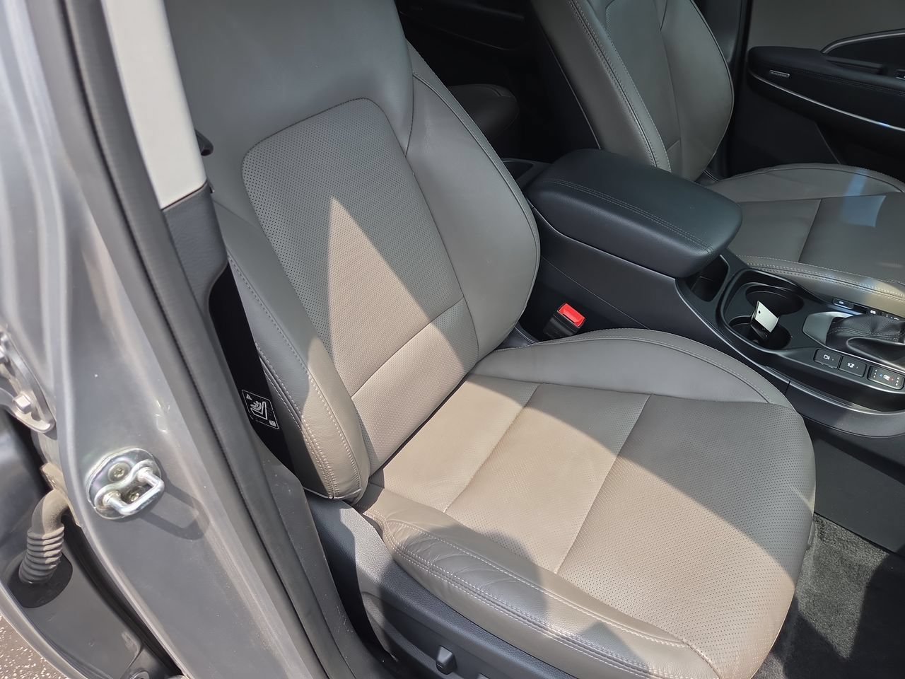 Used 2019 Hyundai Santa Fe XL FWD image 20