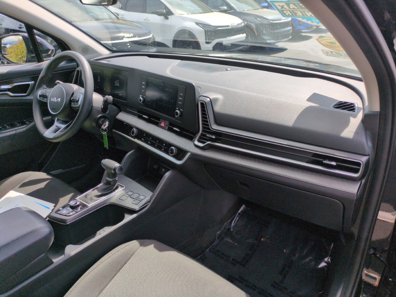 Used 2024 Kia Sportage LX AWD/4WD image 48