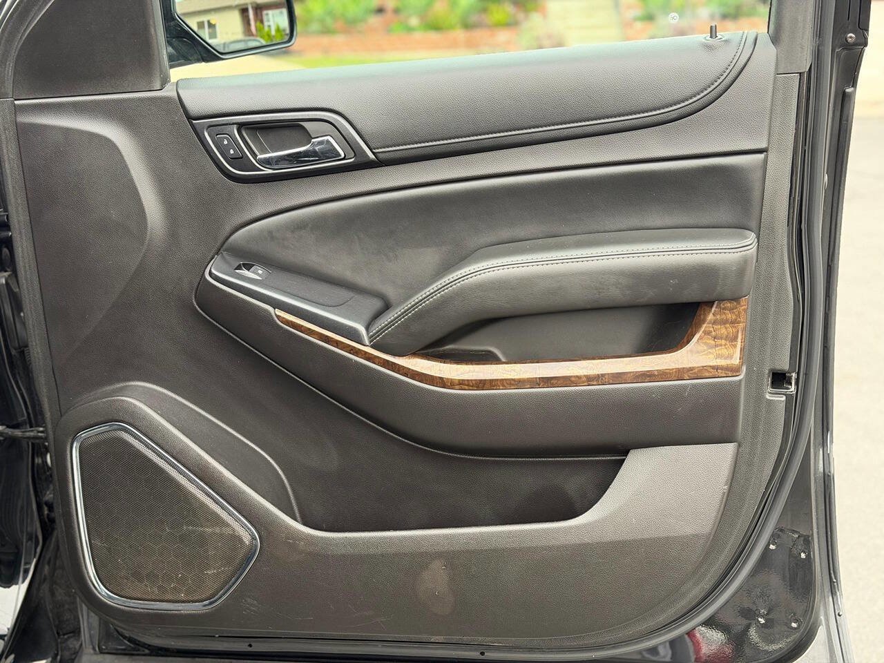 Used 2019 Chevrolet Tahoe 2WD w/ Remote Keyless Entry Package image 23