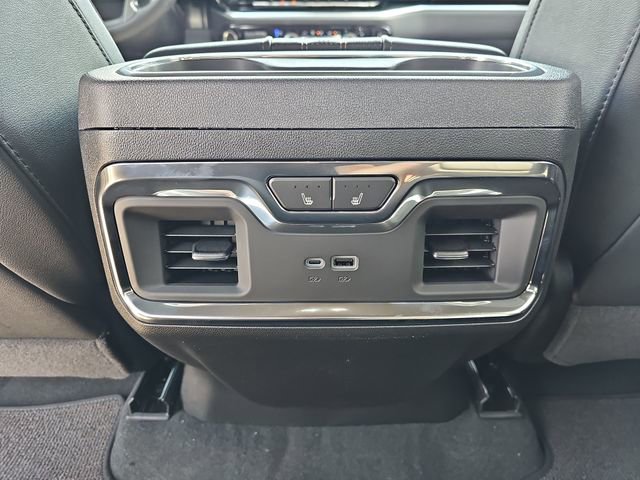 New 2026 Chevrolet Silverado 1500 High Country w/ Technology Package AWD/4WD image 22