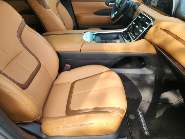 New 2026 Nissan Armada SL w/ Captain's Chari Seat Package AWD/4WD image 13